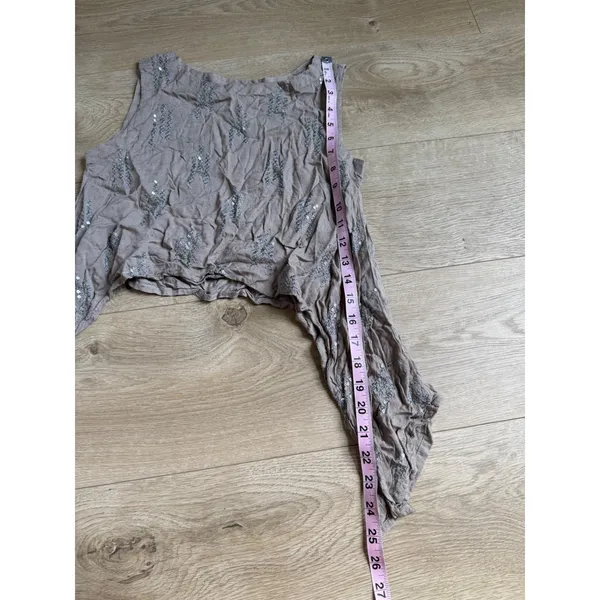 Y2K Vintage MAX tank crop top asymmetrical handkerchief-style hem sequin size XS - Image 2