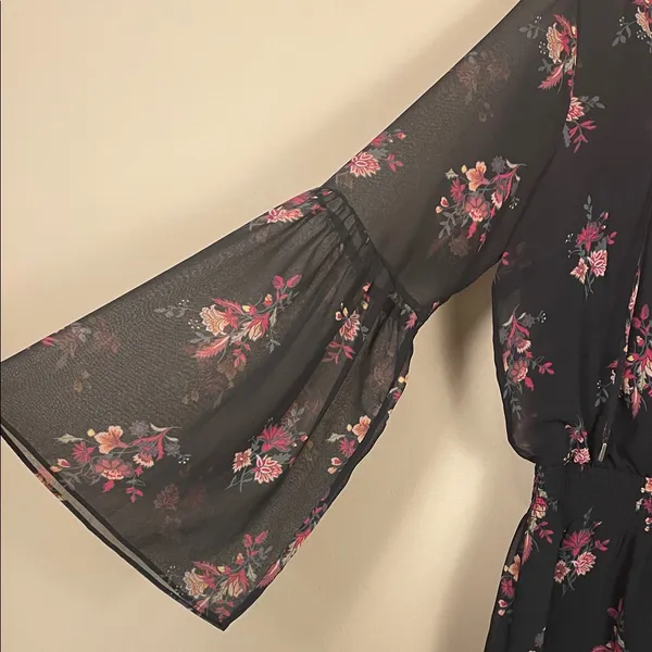 White House Black Market Women’s Boho Floral Print Flared Long Sleeve Dress - Image 4