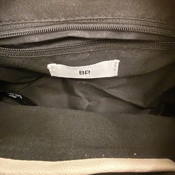 Cream leather BP bag - Image 2