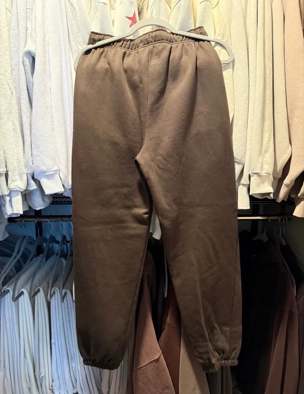 Alo Accolade Sweatpants - Image 2