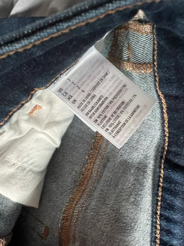 American Eagle Outfitters Shorts - Image 3