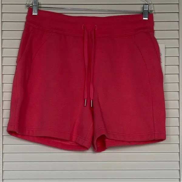 Lululemon Scuba High-Rise Short 5" Sakura Pink Size 10 - Image 4