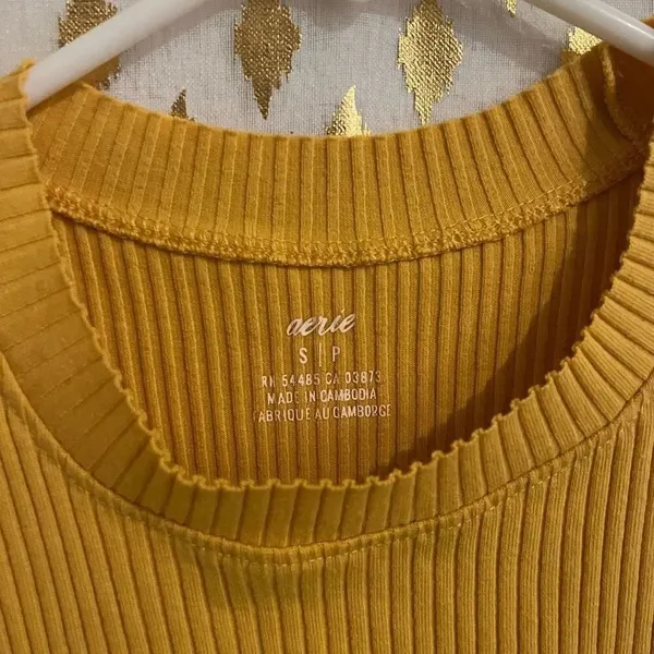 Aerie tank top mock neck mustard yellow size S - Image 2