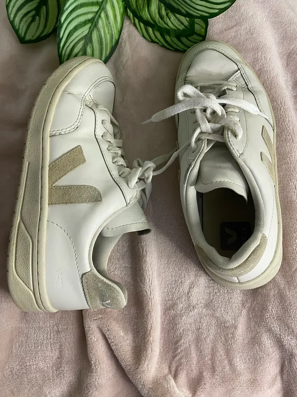 VEJA - Sneakers Shoes Women’s Size 6 - Image 4