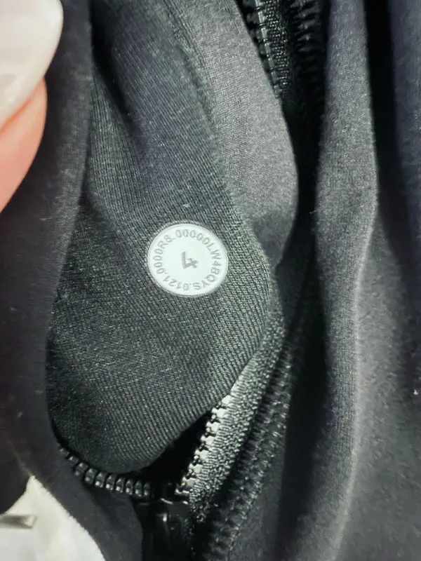 Lululemon Define Hooded Jacket Nulu size 4 - Image 11