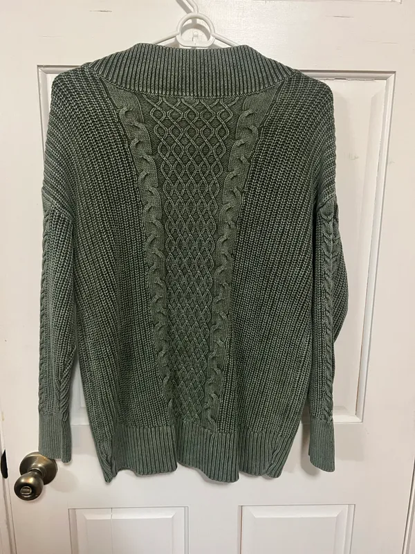 American Eagle Sweater - Image 2