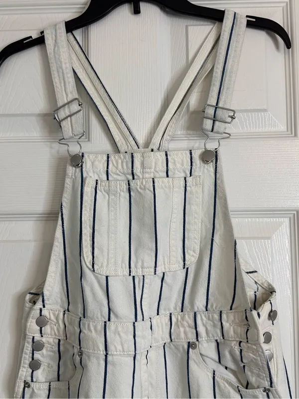 Universal Thread White Overalls with Blue Pinstripes Women’s Size XS (0) - Image 13