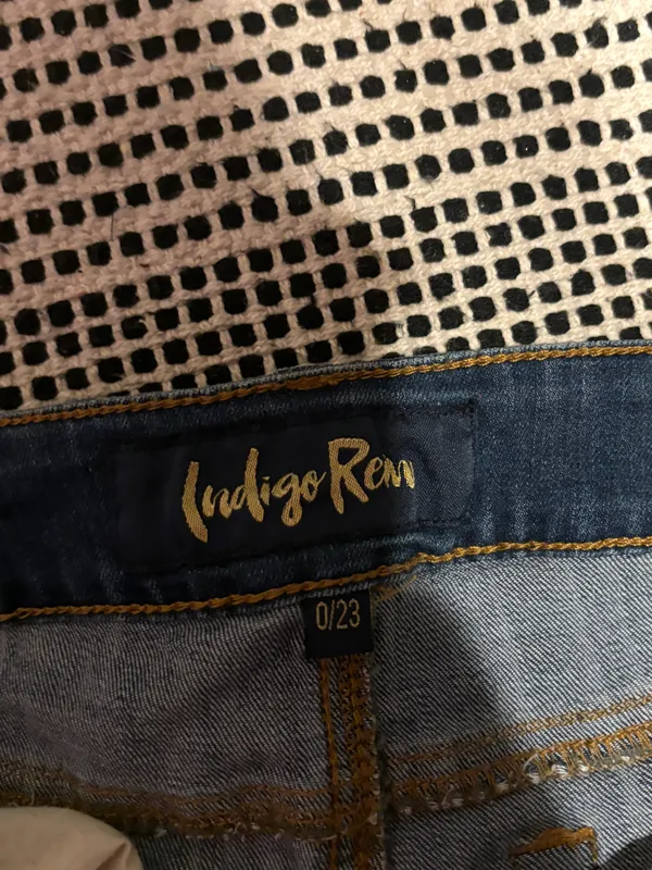Indigo Rein Denim Shorts - Image 2