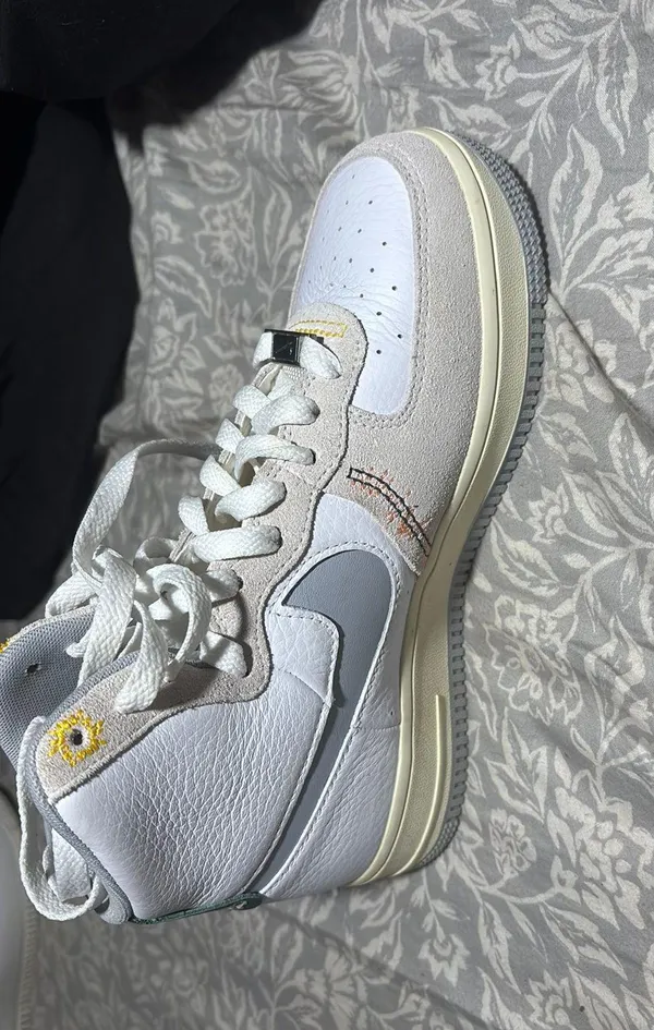 Shoes - Image 4