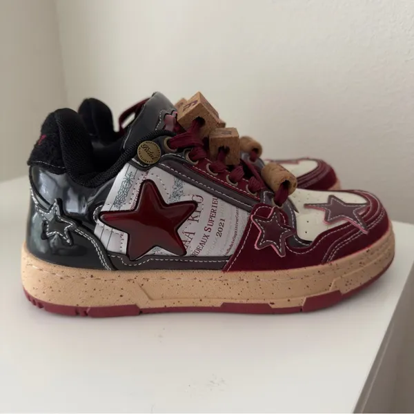 Red Wine Star Unisex Burgundy Red Fashion Skate Sneakers Men 5.5. Women 7 - Image 6
