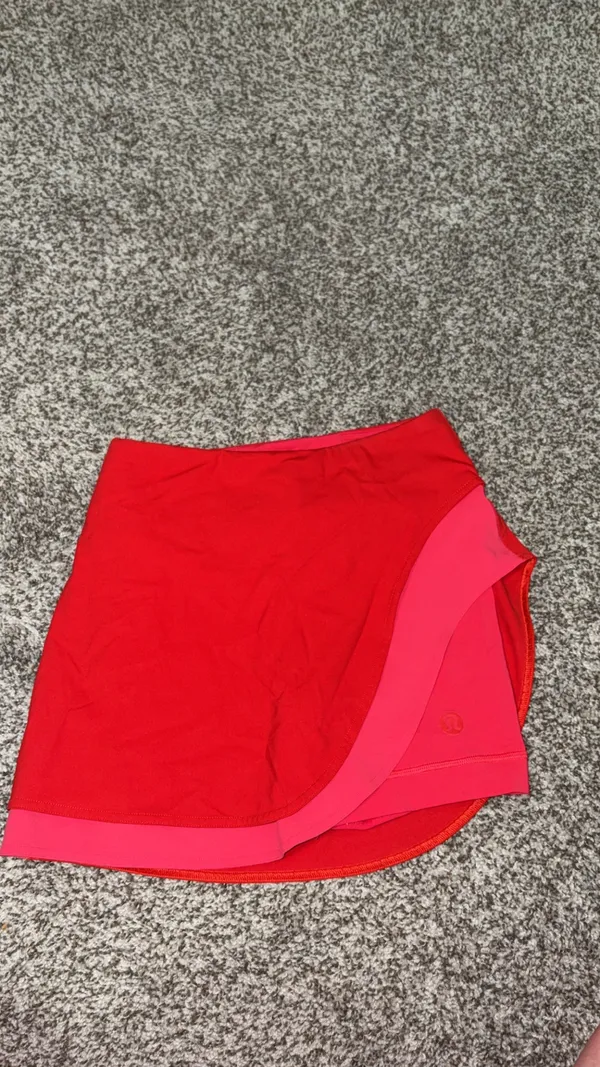 Lululemon Asymmetrical Layered HR Tennis skirt size 2 - Image 3