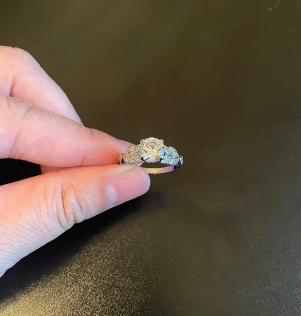 Austrian Crystal Silver Woman Ring Size 6 - Image 4