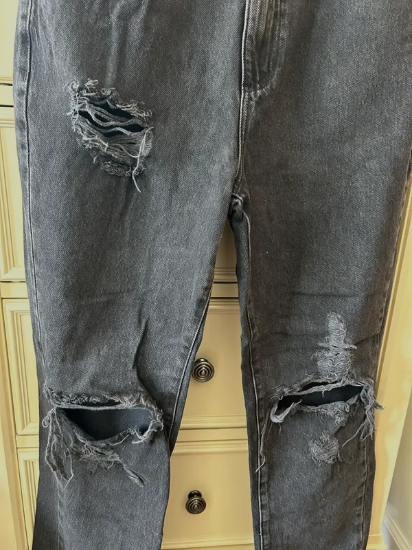 Garage Distressed Black Vintage Straight Leg Jeans - Image 3