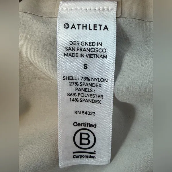 Athleta Urbanite Women's Beige Button Down Shirt - Image 6