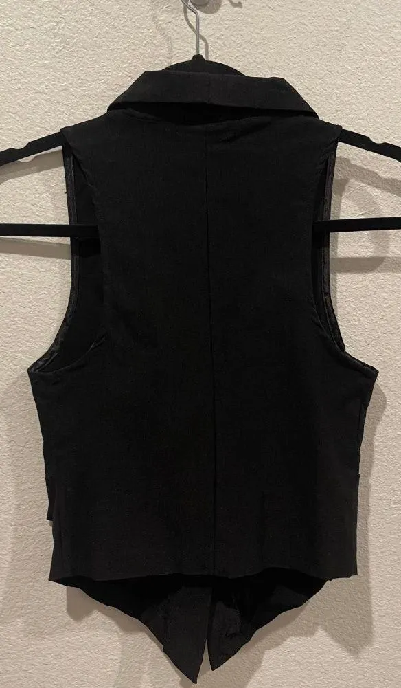 Poetry V-Neck Button Black Vest - Image 3