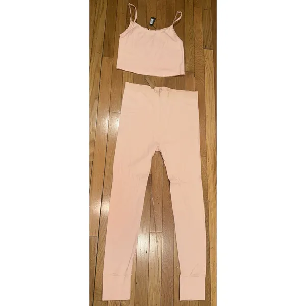READ* Skims Sleep Set XL Tank Top & 2X leggings quartz pink logo pajama lounge - Image 4