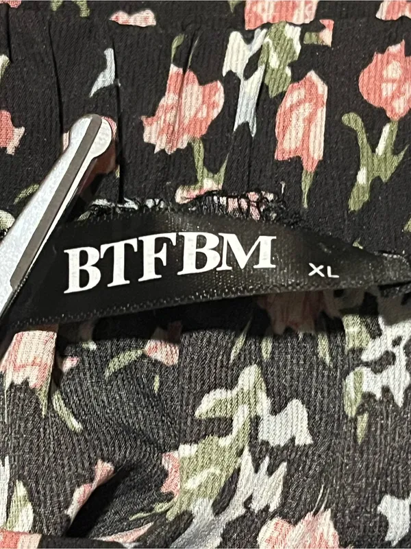 BTFBM Floral Tiered Asymmetrical Midi Skirt | Size XL - Image 4