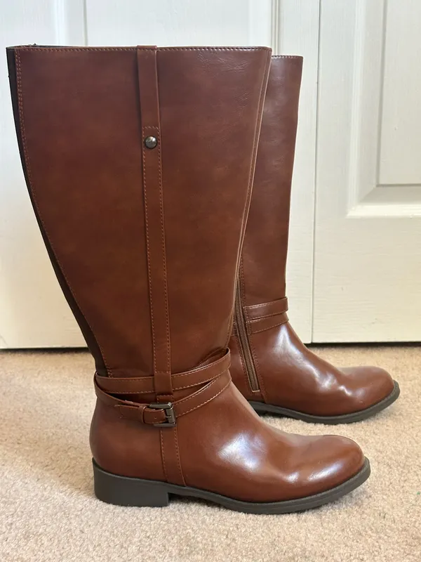 American Eagle boots - Image 3