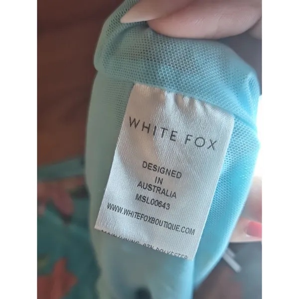 White-fox-boutique Women's Blue and Pink Vest - Image 9