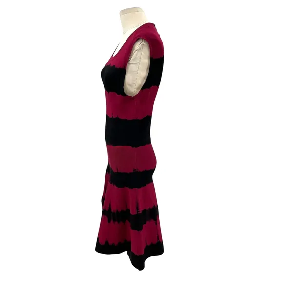 Karen Millen‎ Dress Bodycon Fit & Flare Sleeveless Tie Dye Red Black Size Small - Image 8