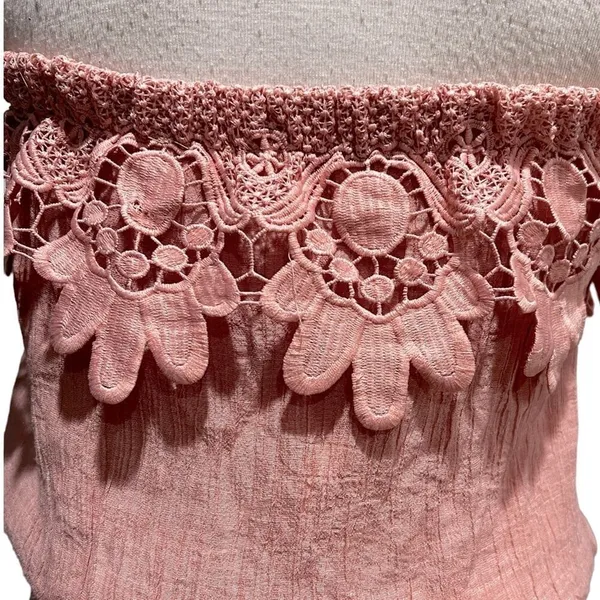 Kings Road Pink Strapless Jumpsuit Capri Lace Ruffle Size M - Image 5