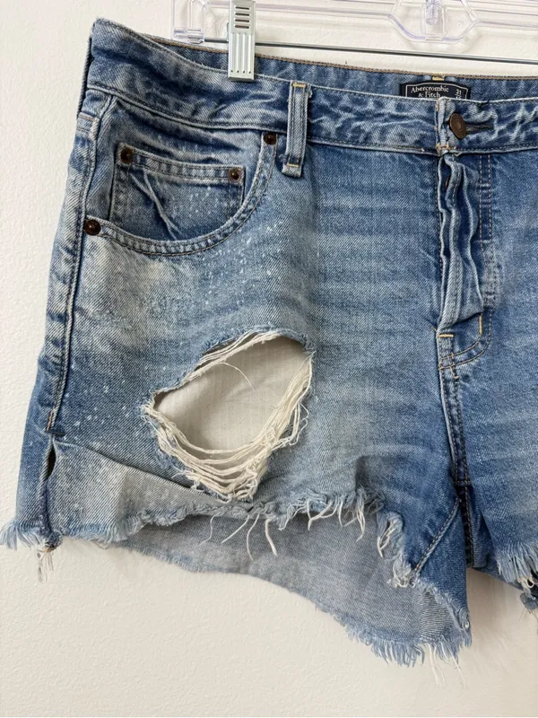 {12} Abercrombie & Fitch Distressed Denim Shorts - Image 3