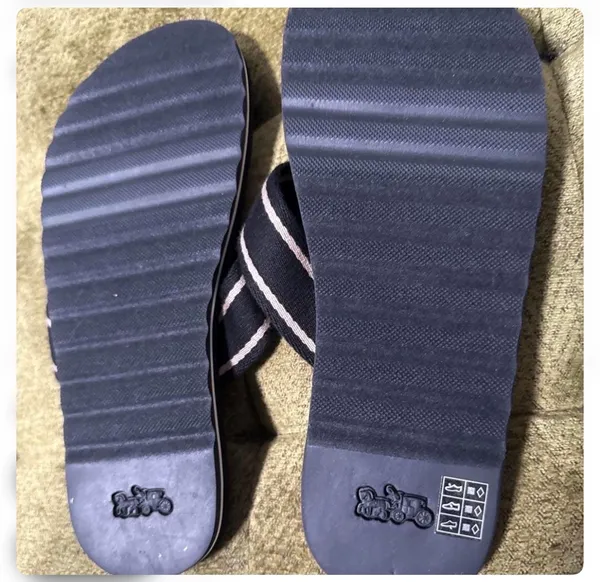 Coach sandals - Image 2