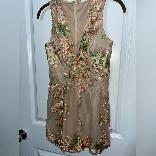 Hello Molly Fairy Embroidery Mesh Floral Plunge Neckline Zip Up Romper Sz 10 - Image 9