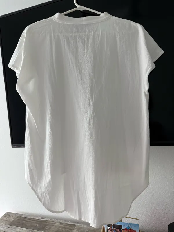 White short sleeve blouse Size XL - Image 2