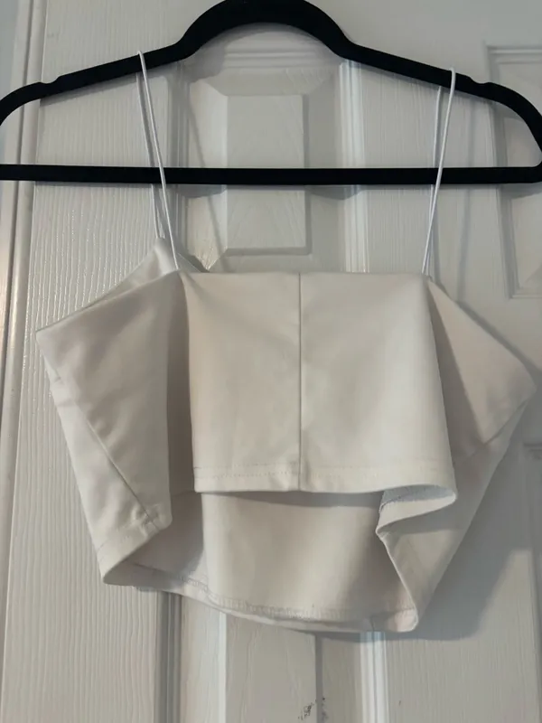 White Crop Tank Top Size XS - Image 2