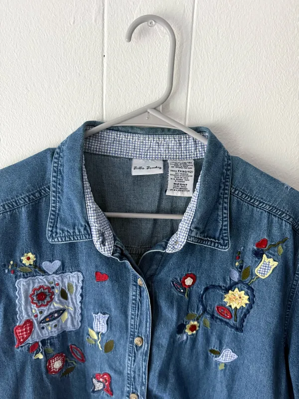 Vintage Bobbie Brooks Embroidered Button Down Denim Shirt Floral XL - Image 3