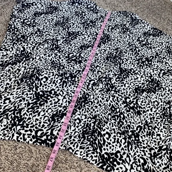 5/$30 🎈 Scoop women’s xs/s animal print‎ kimono - Image 6