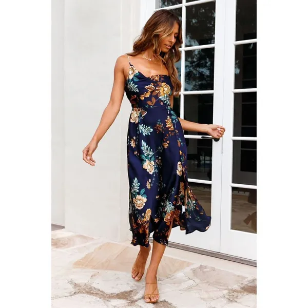 Selfie Leslie ✨SUKI FRONT SPLIT MIDI DRESS ORIENTAL FLORAL PRINT NAVY✨ - Image 4
