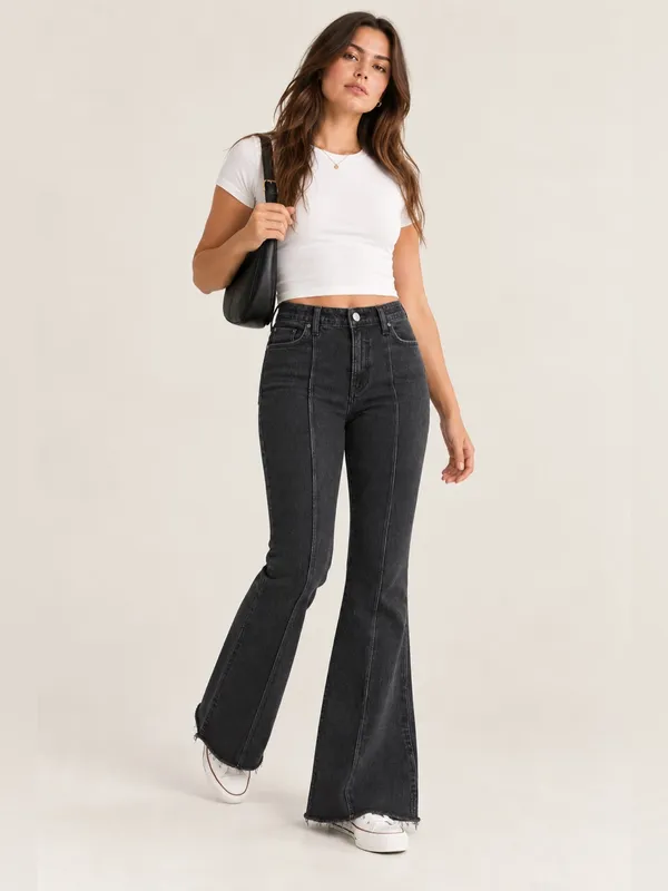 NWT Abercrombie & Fitch Curve Love HR Vintage Flare Jeans – Black Pintuck 30/10R - Image 5