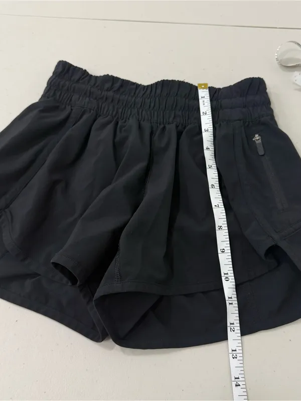 Lululemon Hotty Hot High-Rise Lined Short 2.5” - Navy Size 4 - Image 6