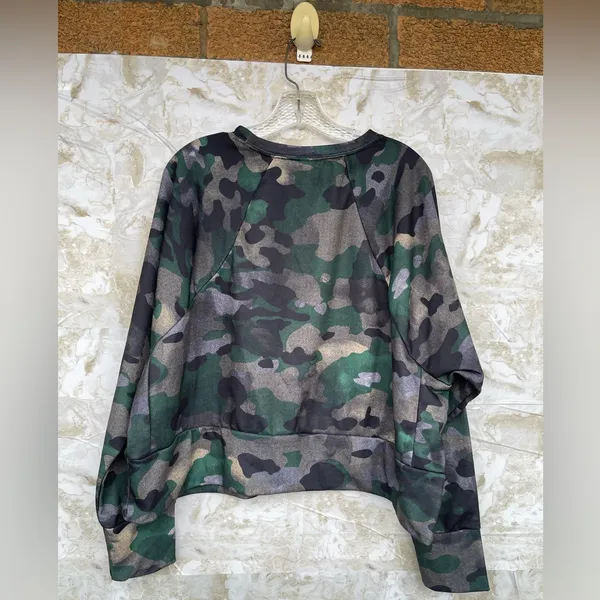 Nike Rebel Camo Dri-fit Crop Jersey Sweatshirt Camouflage Women’s Size XL - Image 5