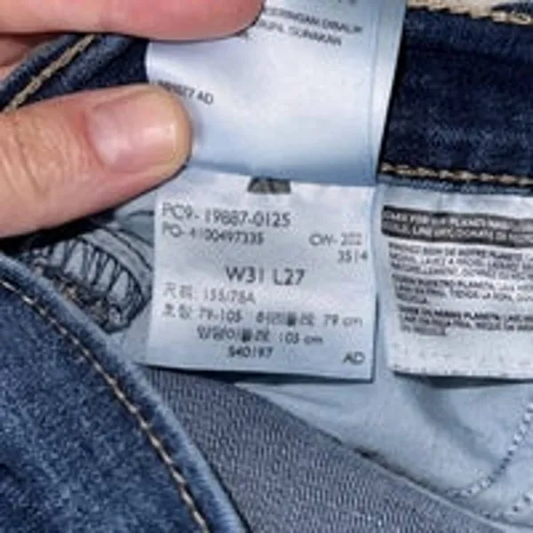 Levi's Women’s Mid Rise Boyfriend Denim Medium Wash Jeans‎ Size 31 - Image 11