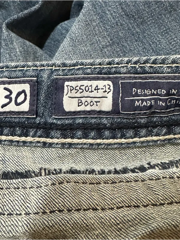 Miss Me JP55014‑13 Bootcut Jeans – Classic Embellished Pockets – Size 30 - Image 11