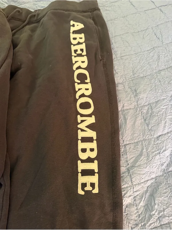 Abercrombie Vintage Y2K Hoodie and Pants Womens Size Medium - Image 3