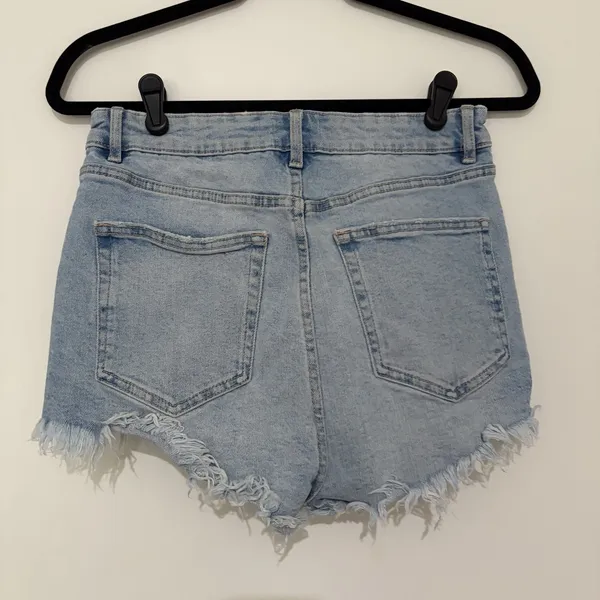 Zara Women's Denim Shorts High Waist Distressed Frayed 8 Festival Light Blue - Image 3