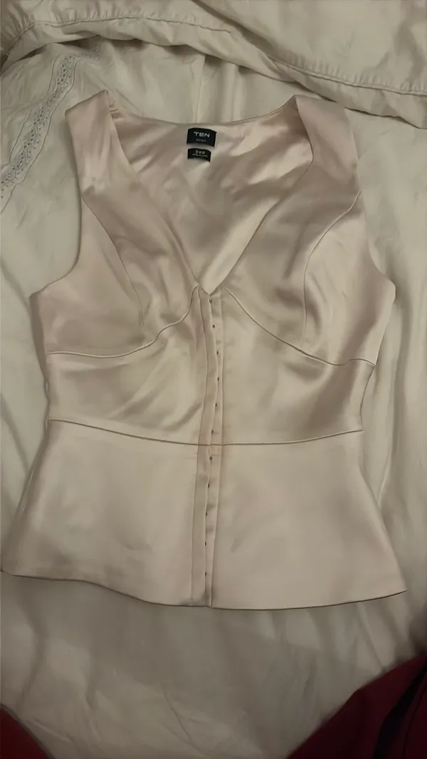 Aritzia Satin Top - Image 5