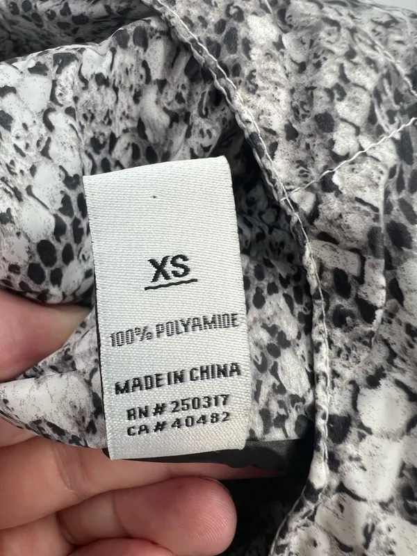 Varley‎ Highland Puffer Jacket snakeskin sz XS - Image 8