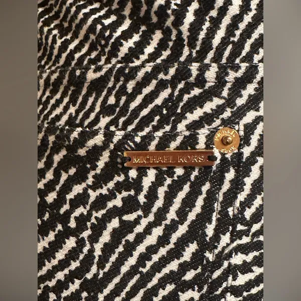 Michael Kors Zebra Print Pants Back pockets. High Waist No Zipper /Button Sz L - Image 5