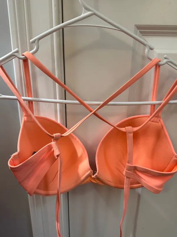 Aerie Coral Bikini Top 32DD - Image 2
