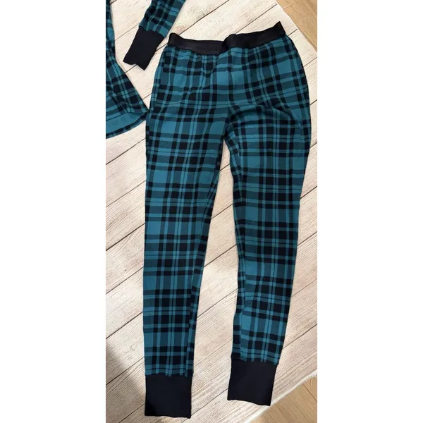 Victoria‘s Secret Henley Pajamas Pants Set Green Black Buffalo Plaid Size XS - Image 3