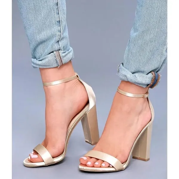 ✨Lulus Women's Taylor Ankle Strap Off White Sz 8 Heels✨ - Image 4
