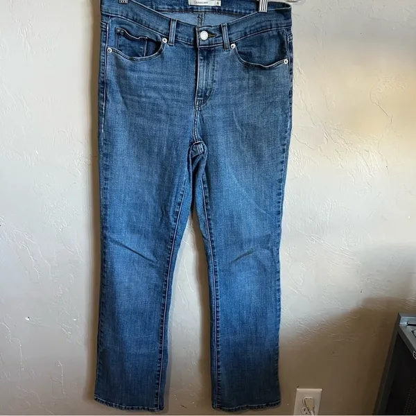 Levi’s Classic‎ Boot Cut Denim Jeans - Image 2