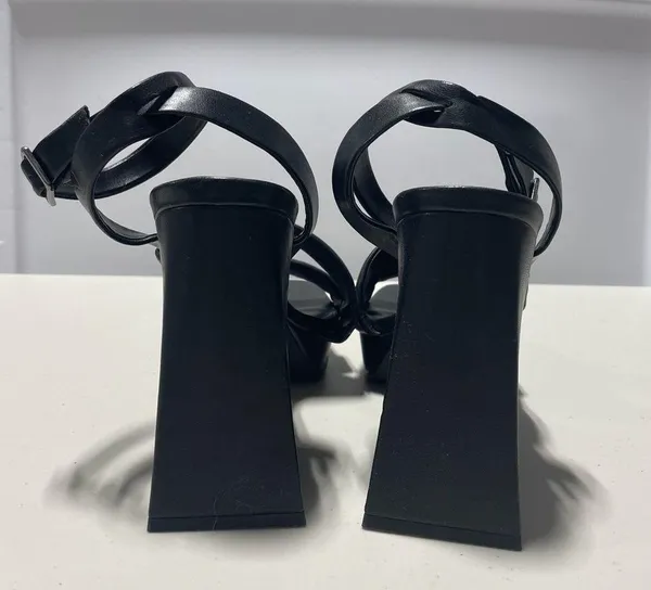 Abound Tracy Black Platform Heels Size 10 - Image 3