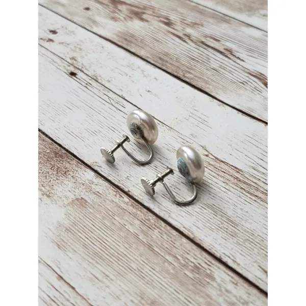 Vintage Screw On Earrings - Pearlescent 0.5" - Image 3