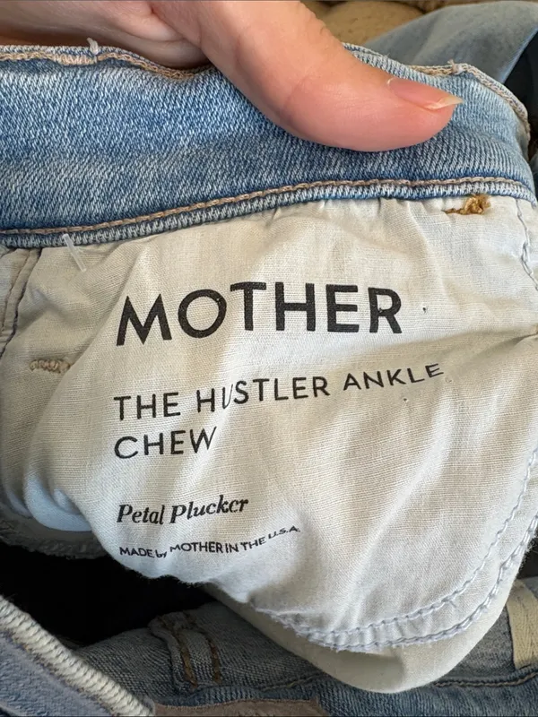 Mother The Hustler Ankle Chew in Petal Plucker - Image 10